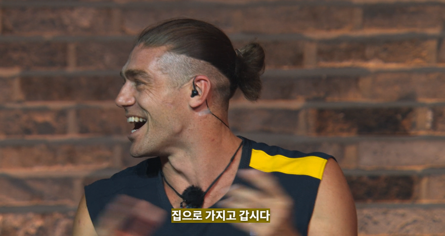 피지컬 아시아의 우승 상금을 본 선수들 반응_4.webp