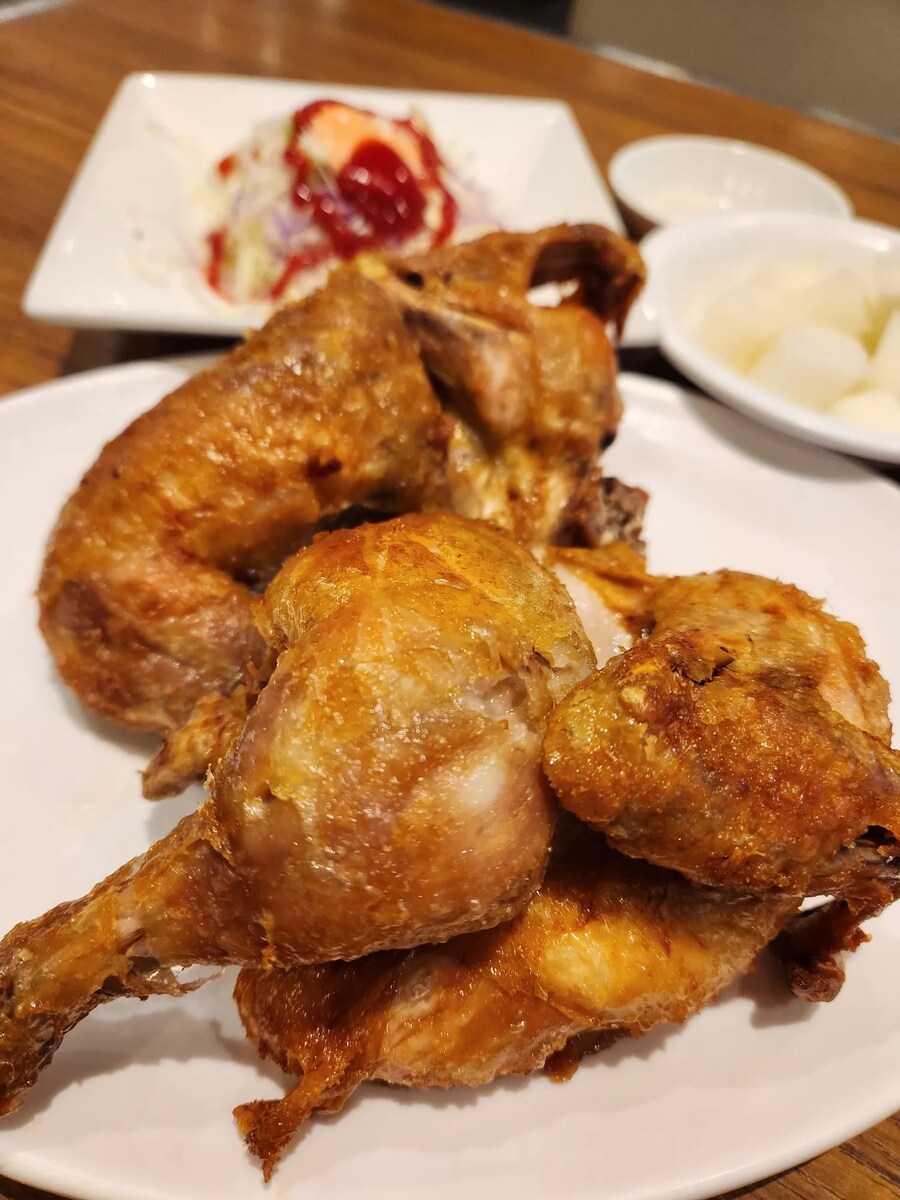 맥주보다는 소주가 어울리능 치킨_2.jpg