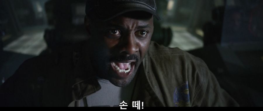 프로메테우스에서 기억나는 장면_2.jpg