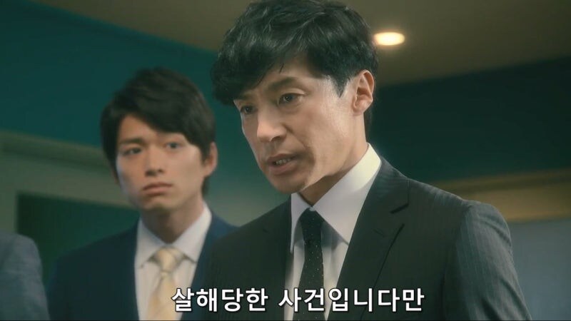 부모가 살해당한 어린여자아이를 23년간 돌봐준 전직경찰_3.jpg