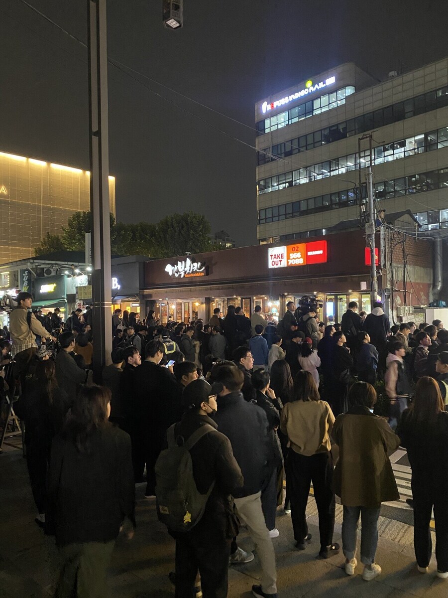 깐부치킨 앞.jpg_1.jpg