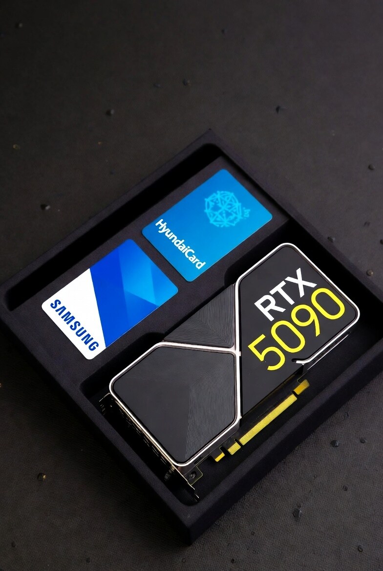 ???:치킨 결제는 어떤 분이?_1.jpg