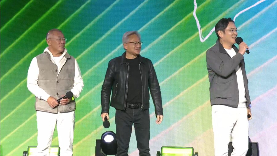 젠슨황 이자식 의형제들 끌고 행사장까지 옴 ㅋㅋㅋ_2.png