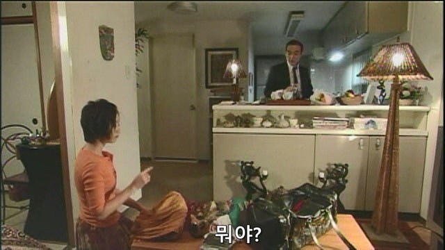 직장동료한테 여자친구에 대해 숨기고 있었던 남자_16.jpg