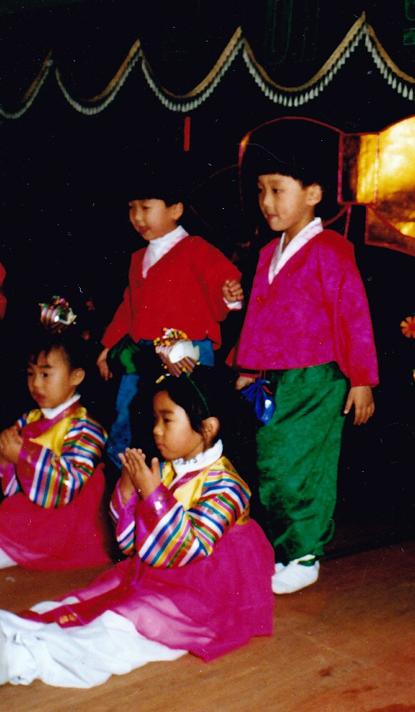 80년대 중후반 일상적인 사진들.JPG_3.png