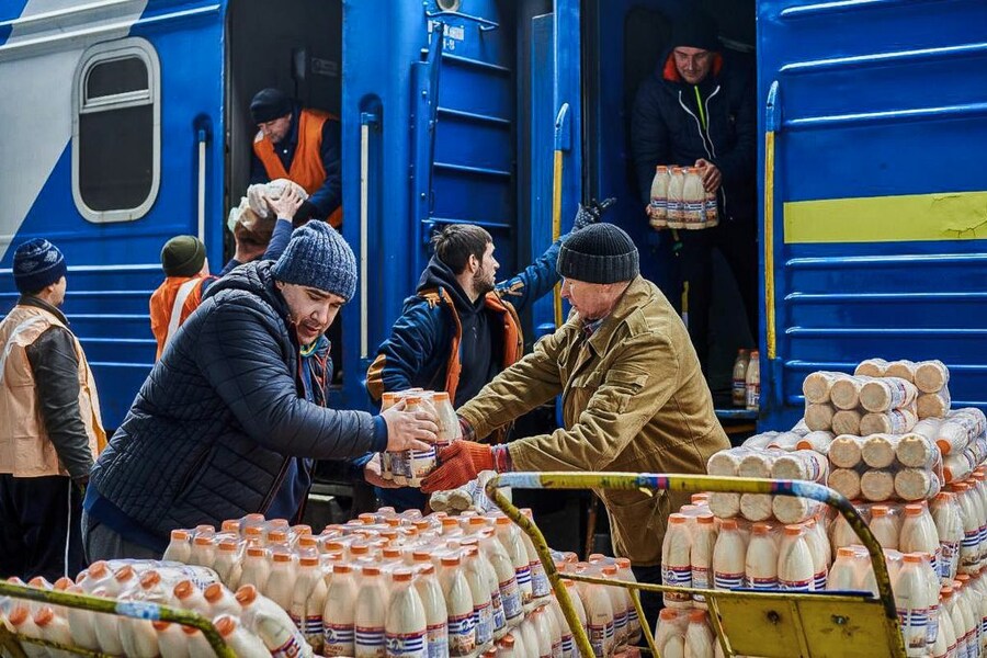 전쟁이 터졌을때 제일 지켜야하는 중요한 교통수단 甲_7.jpg