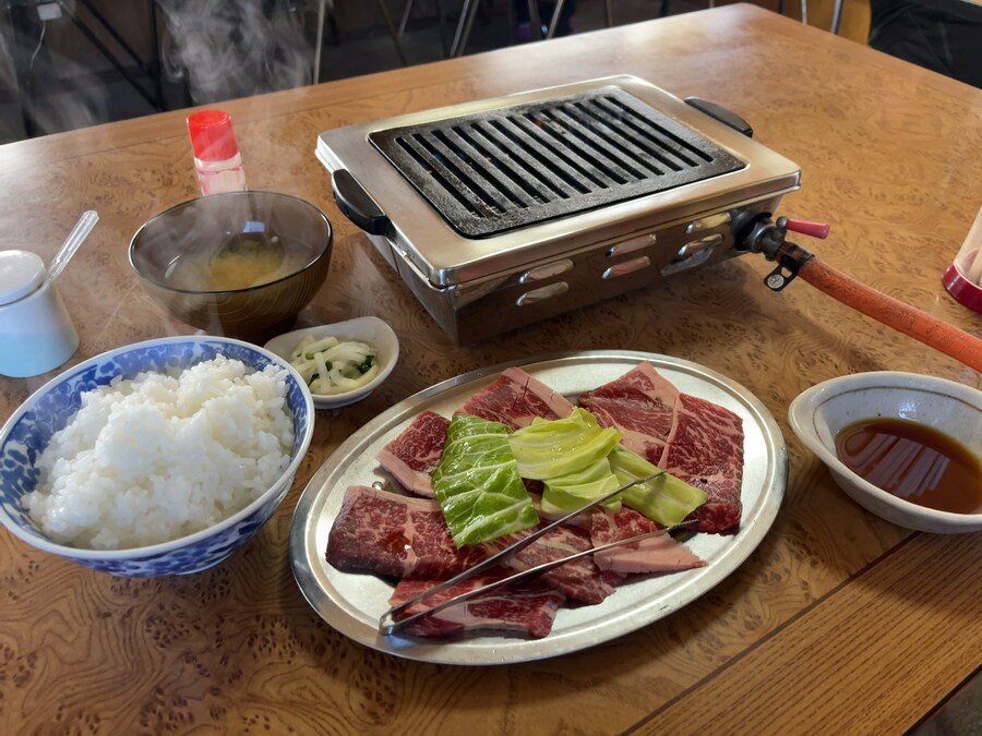 일본, 오래된 고깃집_3.jpg