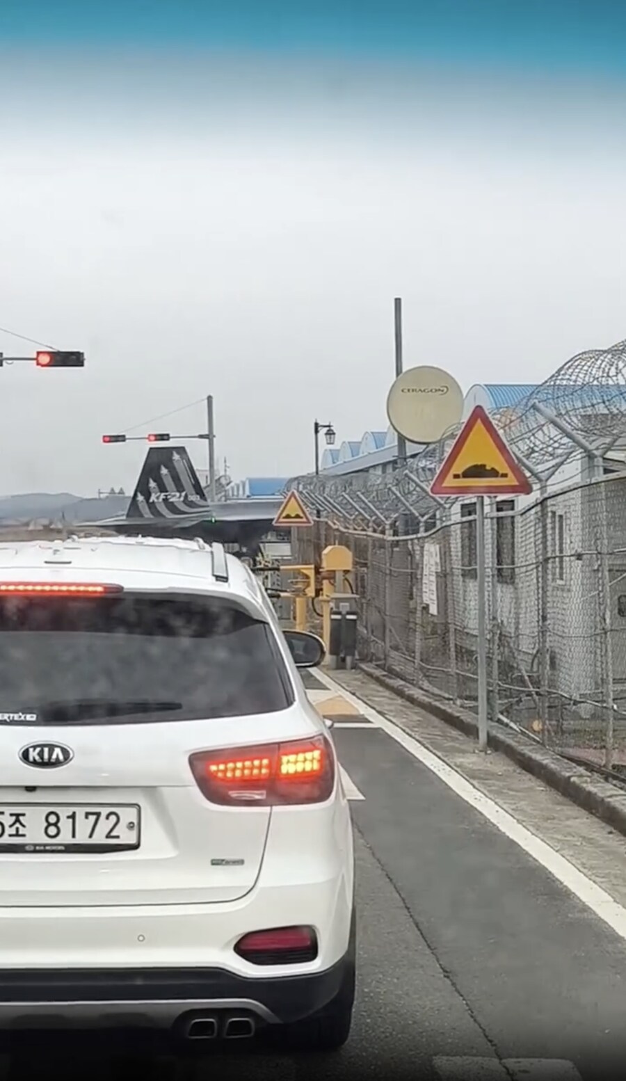 신호 받아서 건너는 1천억원.jpg_3.png