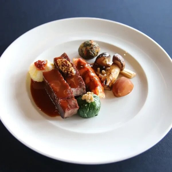 캐나다가 역대급 식사였다고 극찬한 APEC 식사.jpg_5.jpg