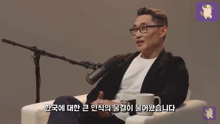 대놓고 코리안 워싱해버렸던 아마존 드라마_9.jpg
