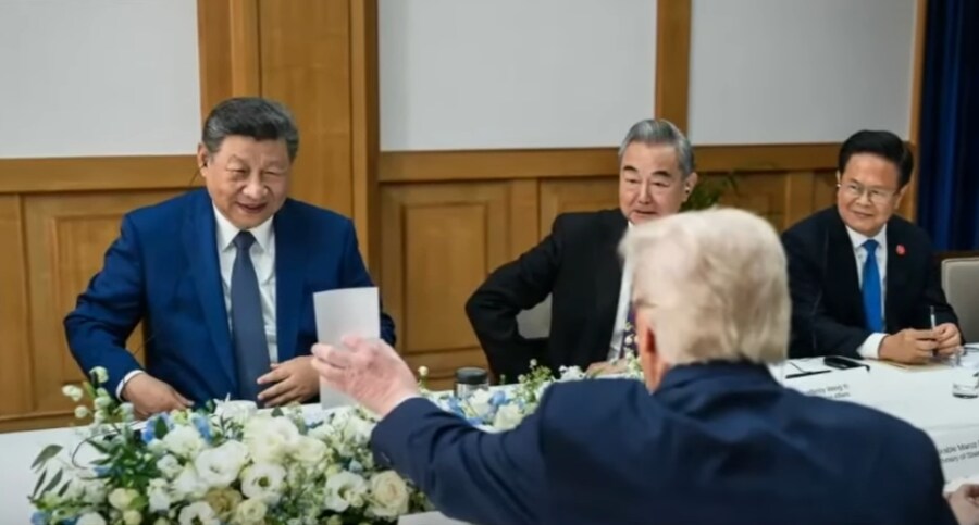 트럼프: 야 너 이거 봤냐?ㅋㅋㅋ_1.png