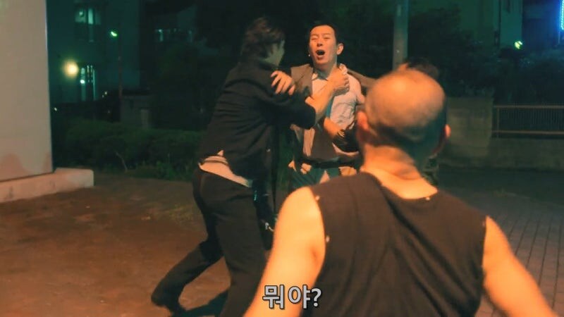 5만 5천엔때문에 사람을 찔러죽인 유부녀_23.jpg