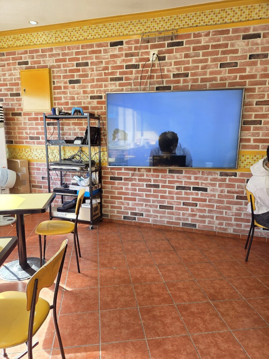 카제나) 어느 피자가게_1.jpg