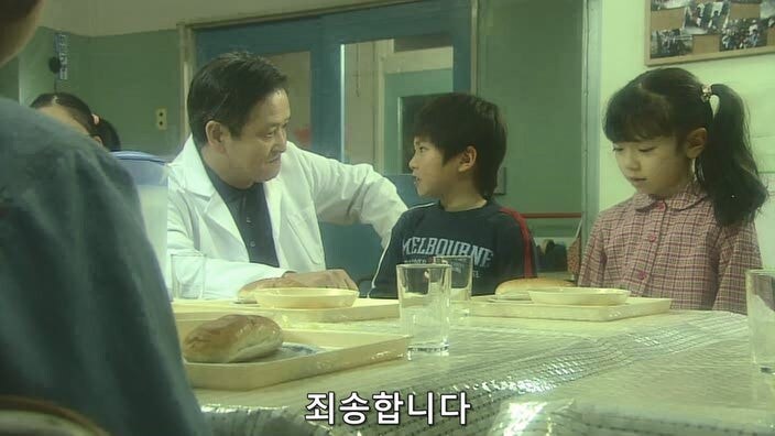 고아들을 위해 헌신했던 원장선생님이 살해당했다_29.jpg