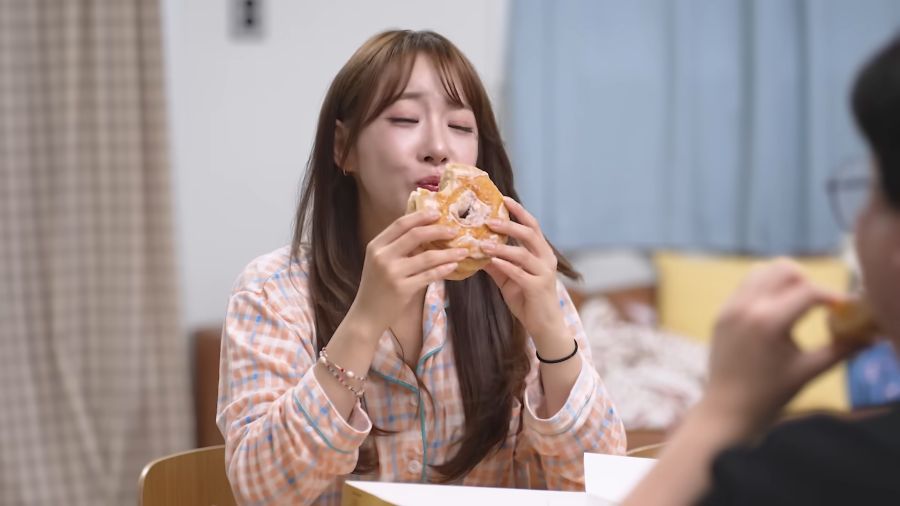 도나쓰 먹는 방법_7.png