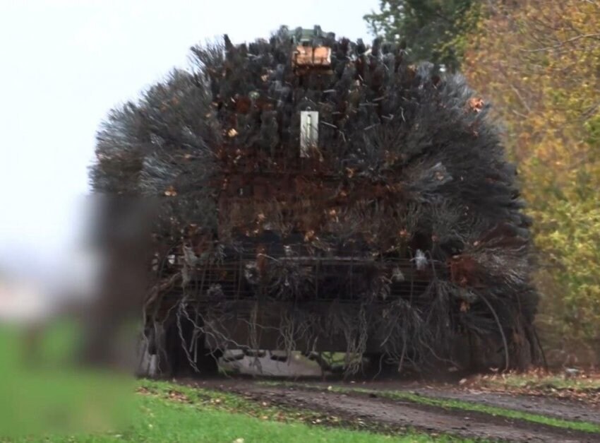 현실로 튀어나온 게임 보스_2.jpg