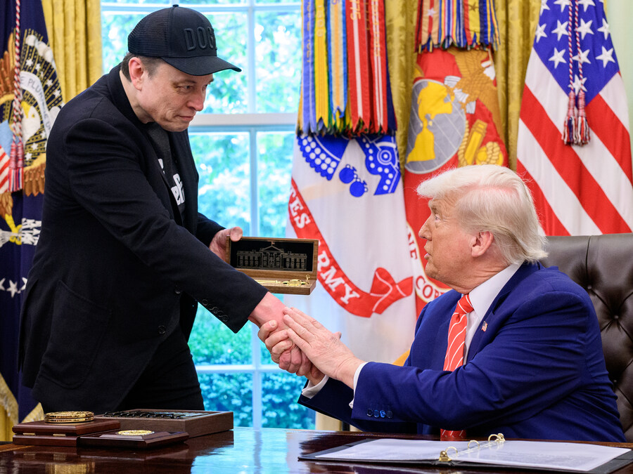 재벌들이 독재 체제를 선호하지 않는 이유.jpg_2.jpg