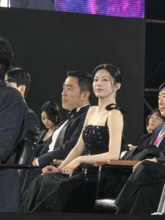 류승룡은 역시 사이즈가 다르네_1.jpg