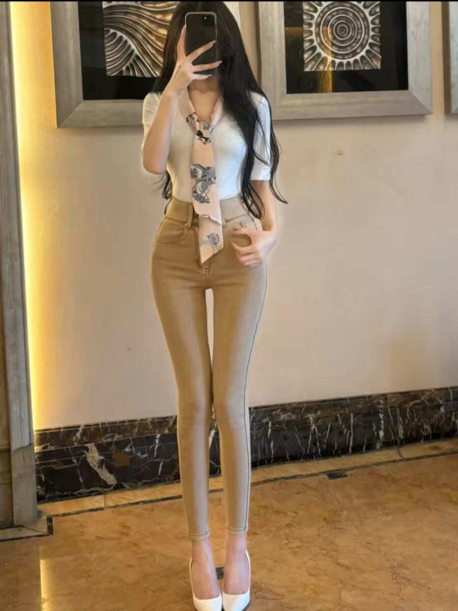 알리에 나타난 팔척귀신 ㄷㄷㄷ_3.jpg