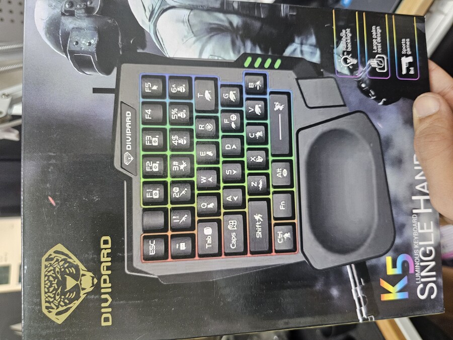 글고보니 액정태블릿 살때 딸려왔는데_1.jpg