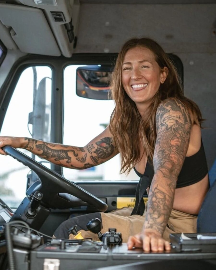 뉴질랜드 여성 소방관 달력 화보 출시.jpg_6.jpg