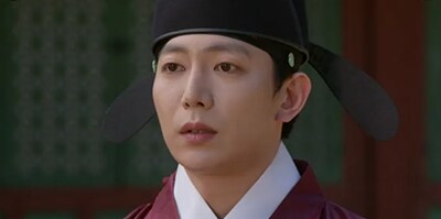 생각해보면 굉장히 이례적으로 살아남은 왕.jpg_3.png