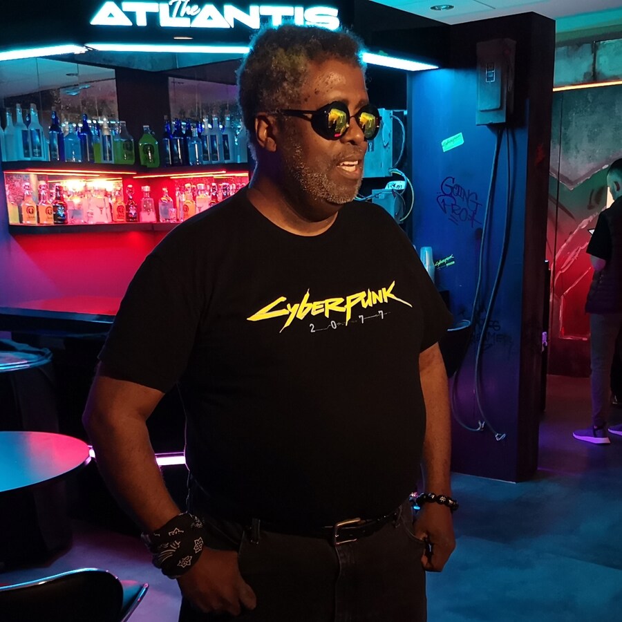 창조자가 설명해주는 V가 사이버 사이코 안된 이유.jpg_4.png