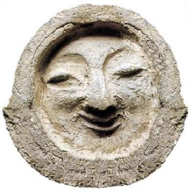 부족한 것이 오히려 완벽해질 수 있다는 것을 보여주는 유물_2.jpg