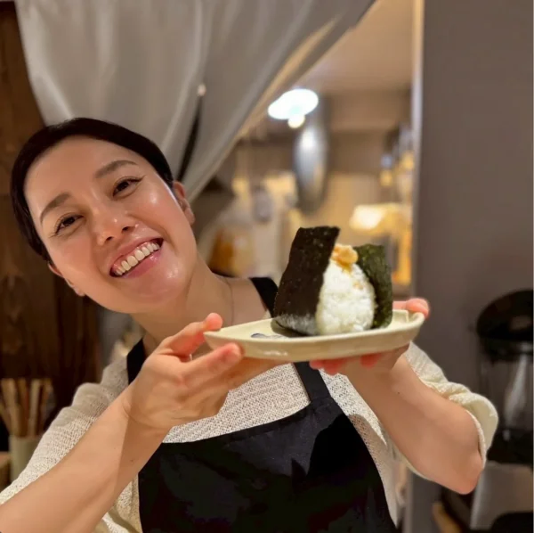 이런 아줌마가 뭐가 좋다고..._2.webp