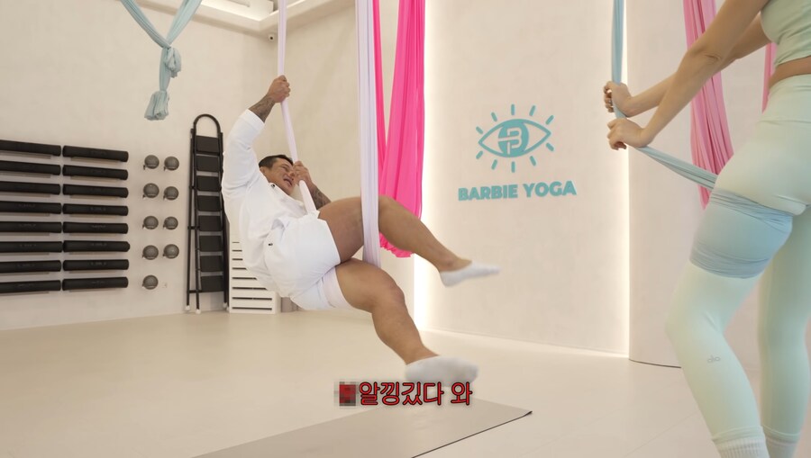 100kg 헬창이 플라잉 요가 하면 생기는 일 ㅋㅋㅋ_5.jpg