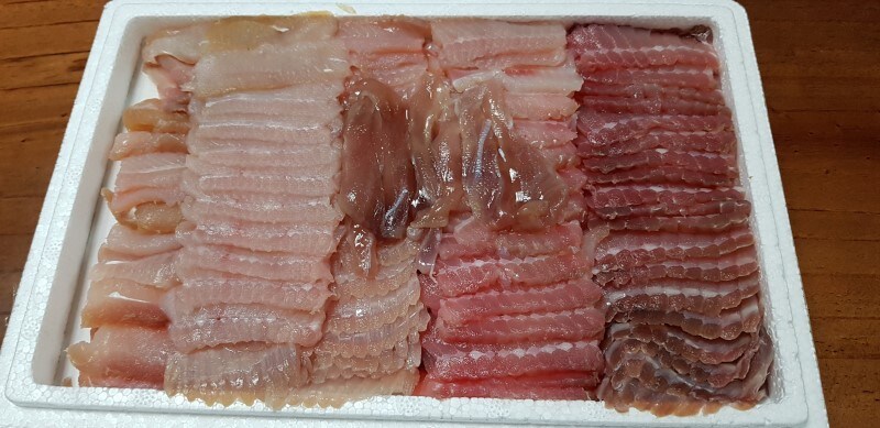 의외로 전라도에선 안 삭혀먹는 경우도 많은 홍어_1.jpg