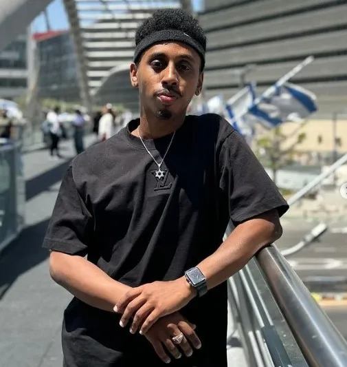 ??? : 혐한유튜버들이 대대적으로 메스컴탄다고?_1.webp