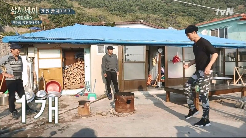 제기차기 만원빵을 제안한 차승원의 최후_24.jpg