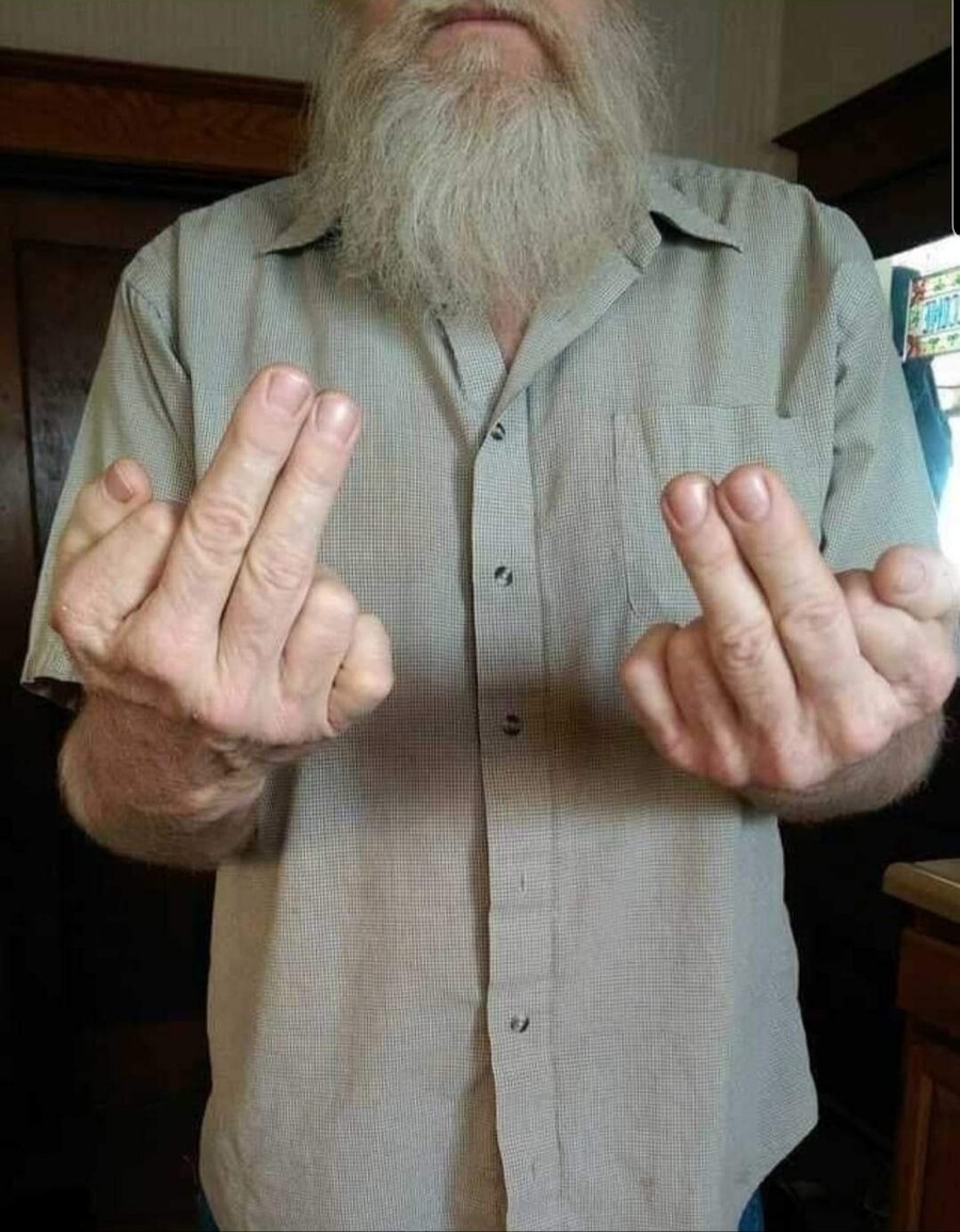 한국인은 못하는 손 모양_1.jpg