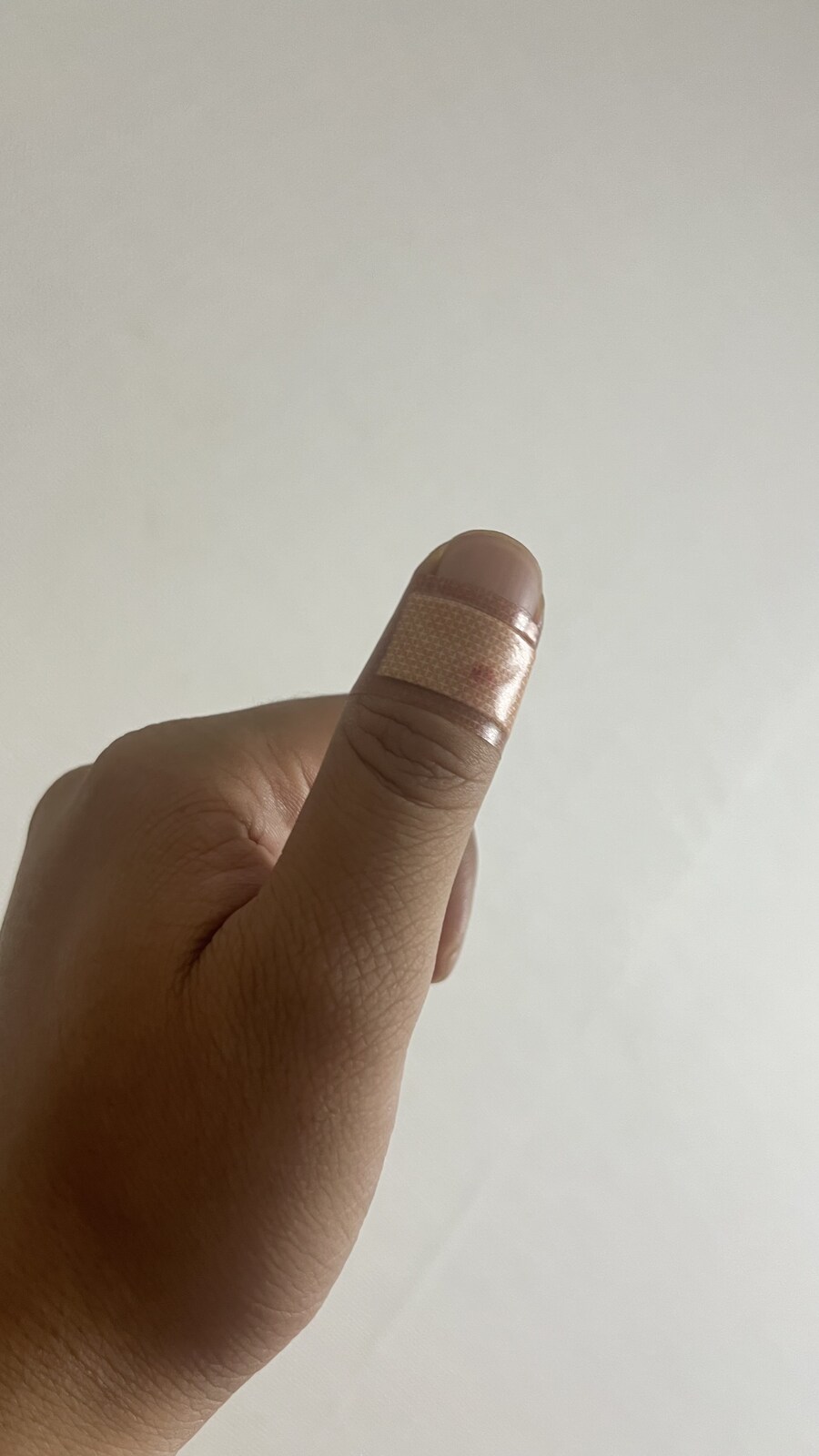 냉동 갈비탕 가위로 뜯다가 다침_1.jpg