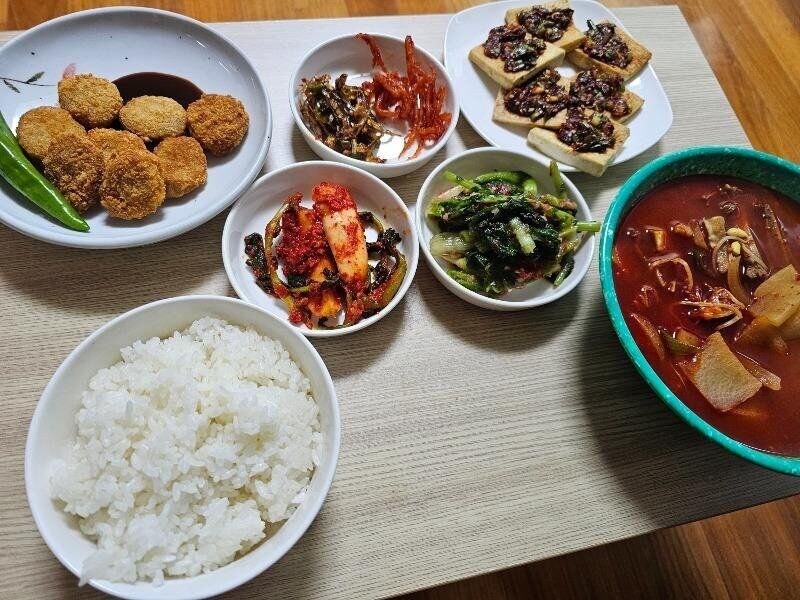 보배드림의 어느 독거 중년의 밥상.jpg_4.jpg