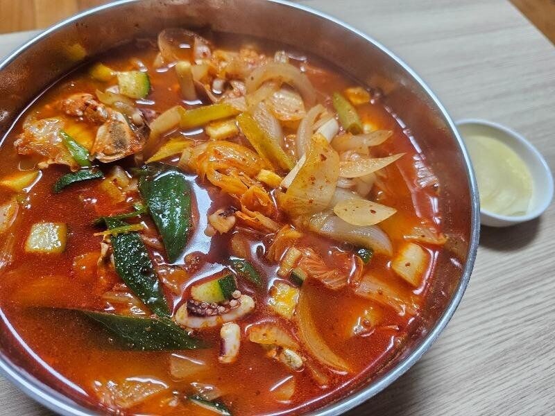 보배드림의 어느 독거 중년의 밥상.jpg_9.jpg