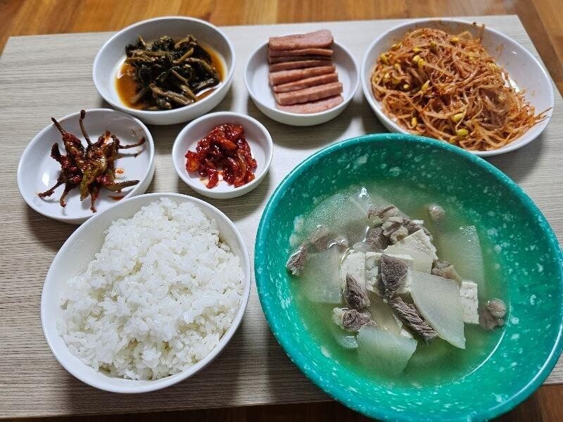 보배드림의 어느 독거 중년의 밥상.jpg_16.jpg