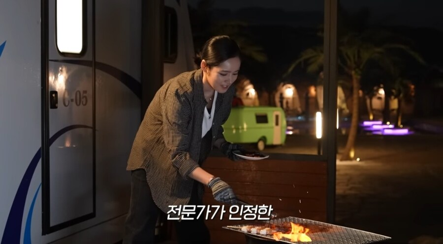 가족끼리 캠핑갈 때 한가인이 고기 굽기 당번이 된 이유_12.jpg