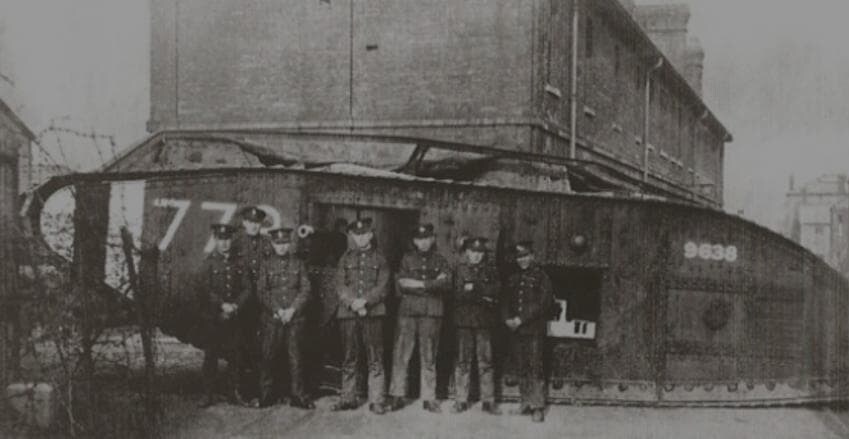 최초로 전차를 투입한 시가전_3.jpg