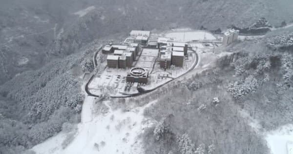 낭만 넘치는 대학교 캠퍼스 jpg_2.jpg