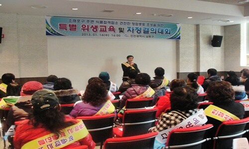 소래포구와 똑같은 길을 향하는 광장시장 ㅋ_1.jpg