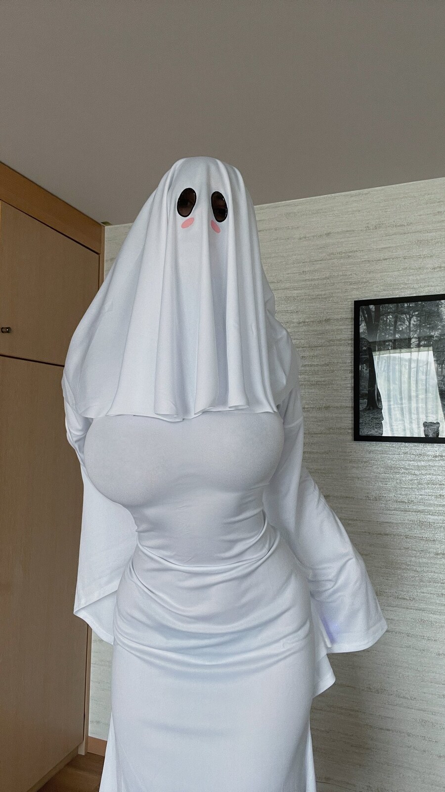 의외로 몸매 좋은 사람들이 하는 코스프레.jpg_1.jpg