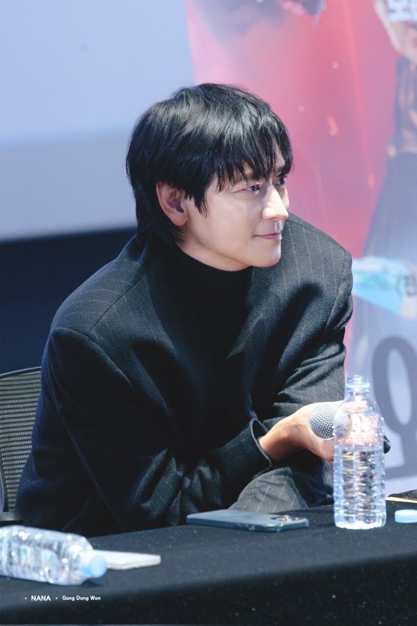 배우 강동원이 일반인으로 살았다면 어떻게 됐을까_1.jpg