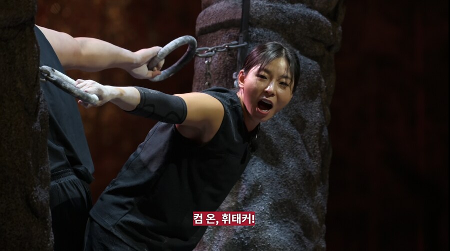 피지컬 아시아 - 지쳐가는 상대를 부활시키는 마법의 주문.jpg_2.png