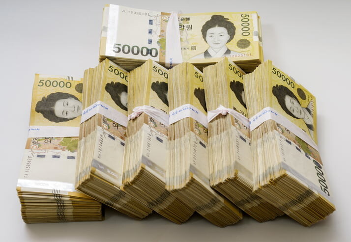 전 여친 축가 불러주면 5000만원 받음.jpg_2.jpg