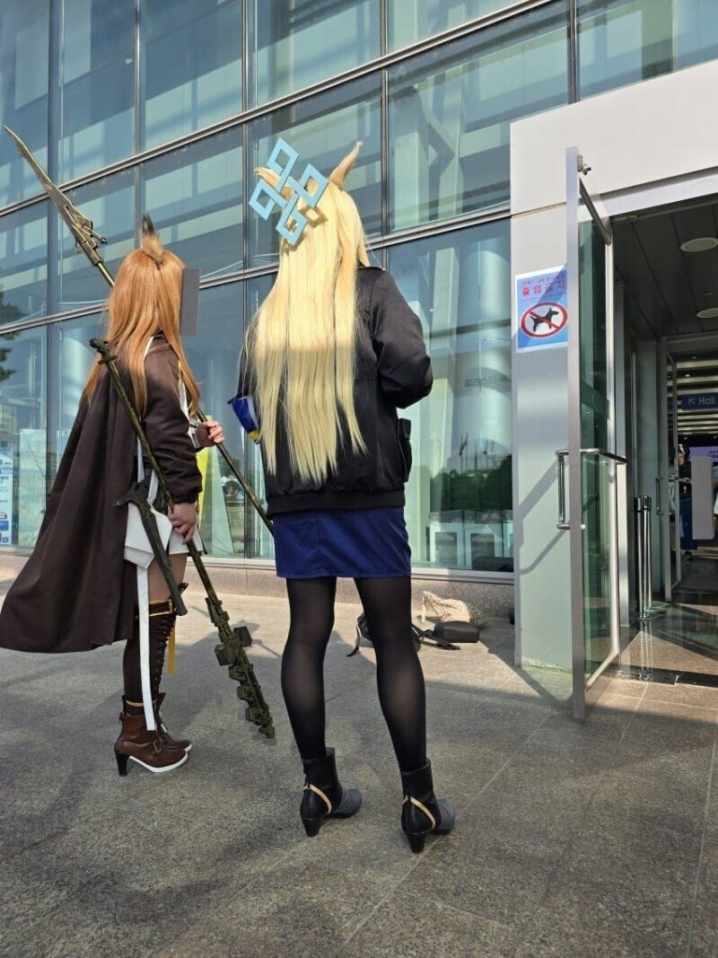 코스프레도 설정은 지켜야합니다._1.jpg