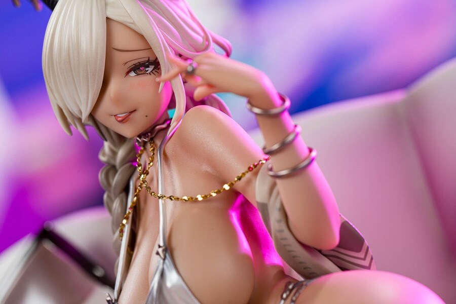 벽람 오와리 피규어 발송 됐네_1.jpg