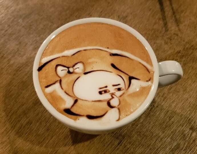 힘빠지는 라떼아트_3.jpg