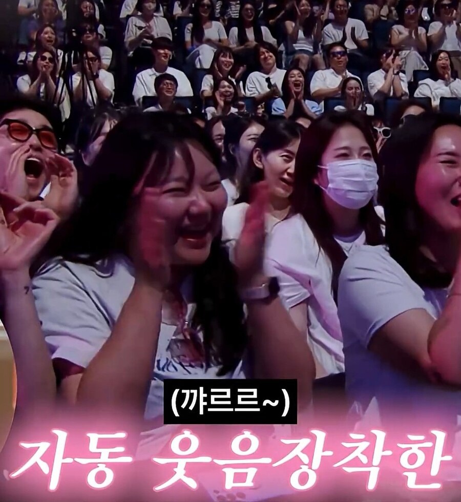 바구니 하나로 여자 800명 웃기는 남자.jpg_4.jpg